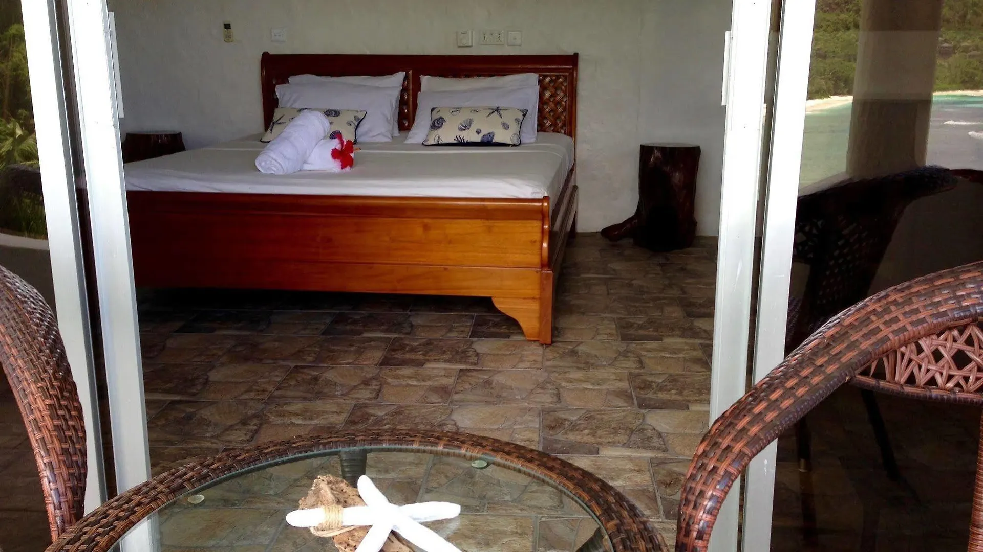 Lazare Picault Hotel Baie Lazare  Baie Lazare (Mahe)